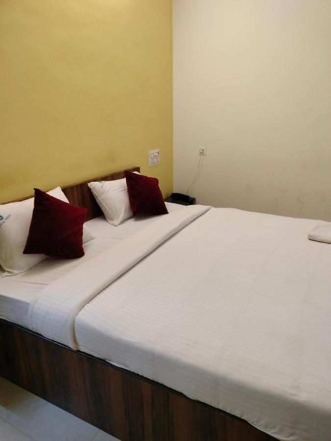 Pph Living Royal Pride Bed & Breakfast Madurai Exterior photo